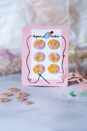 FANCIFUL BUTTON CARD - Jason Shop Fittings